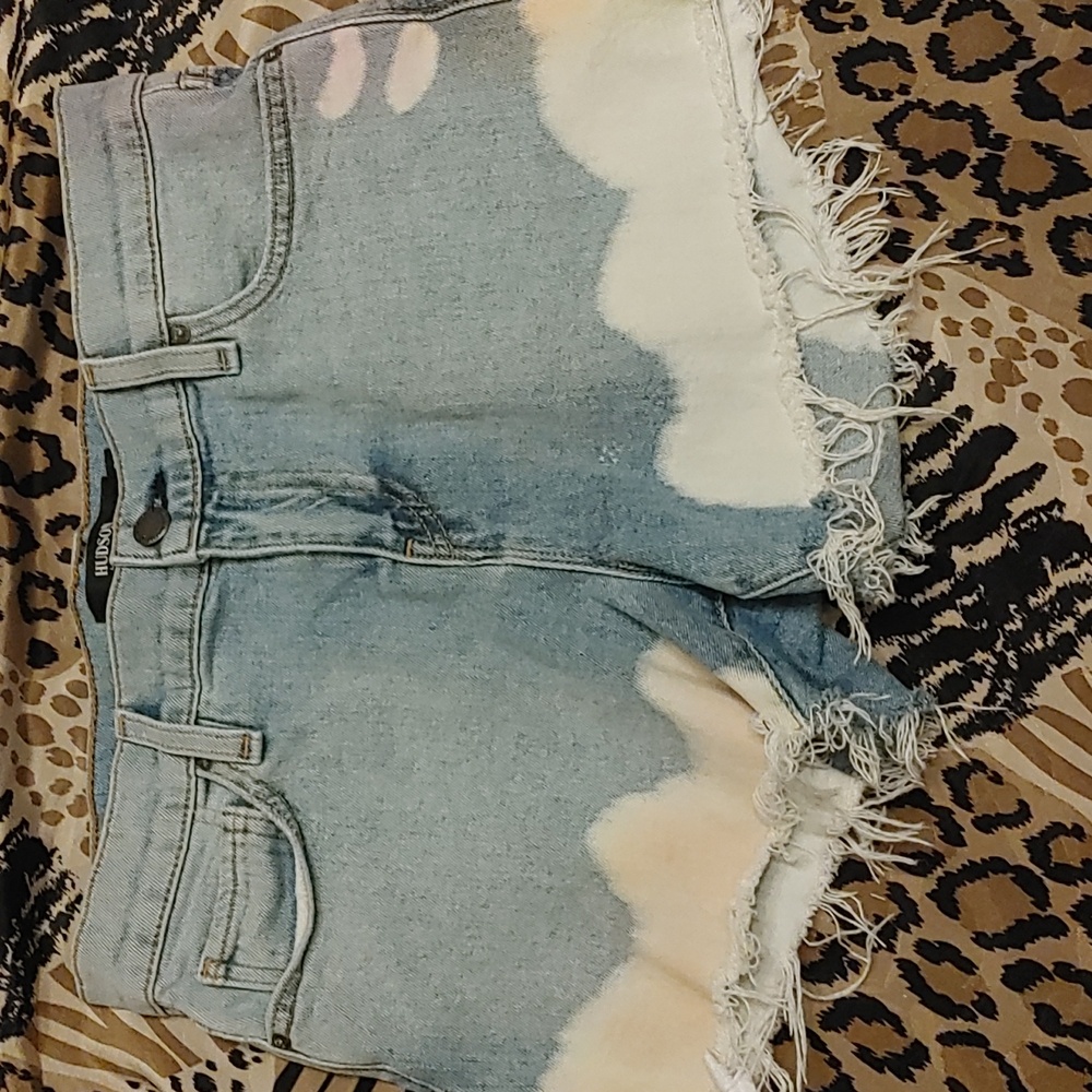 Denim Frayed Hem Jean Shorts Sz 26